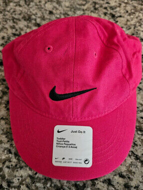 Nike Toddler Girls Strap Back Baseball Hat Cap Bright Pink Black NEW